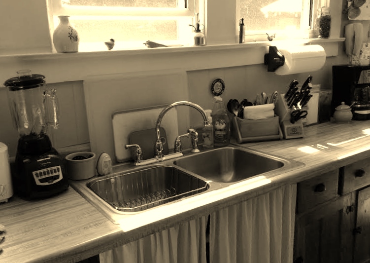sink, kitchen sink, country kitchen, dishes, doing dishes, chores